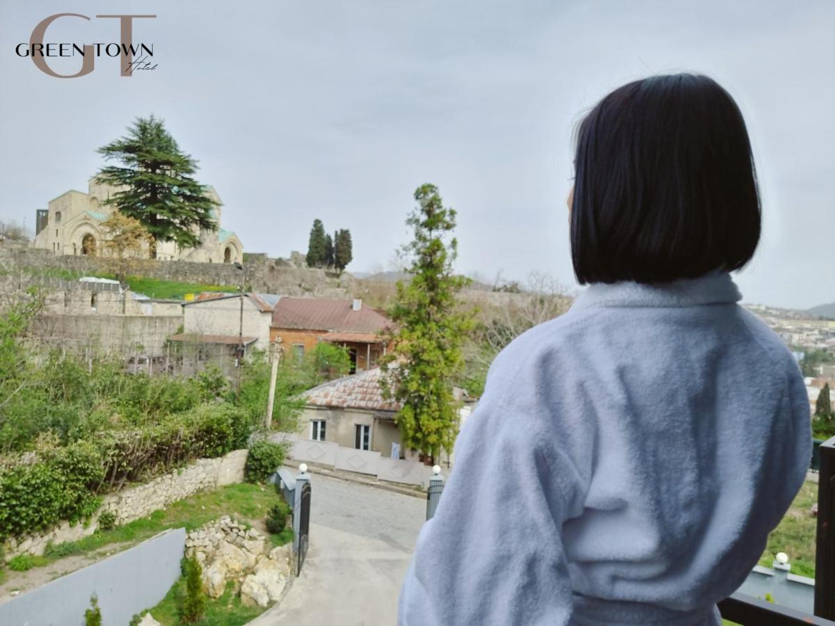 Отель Green Town Кутаиси Экстерьер фото